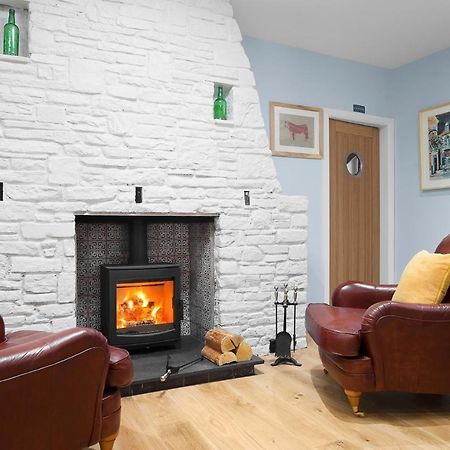 Swan B&B Letton 外观 照片