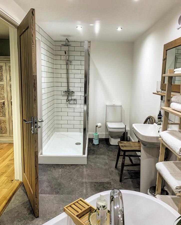 Swan B&B Letton 外观 照片